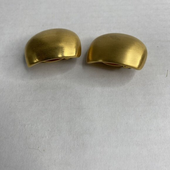 Vintage Clara Studio Inc Chunky Gold Tone Large Clip On Earrings Signed - Picture 4 of 7
